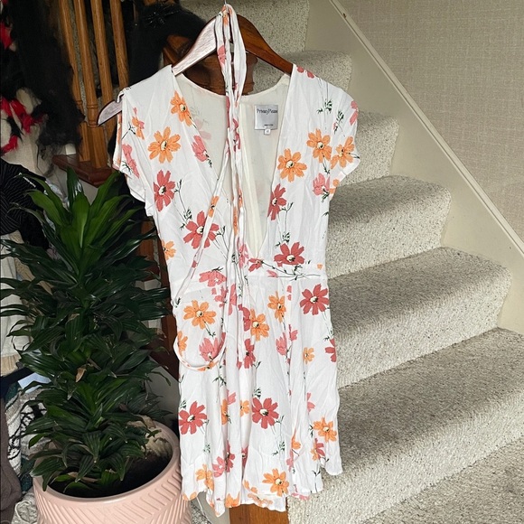 Privacy Please Floral Deep V Mini Dress - Picture 3 of 12